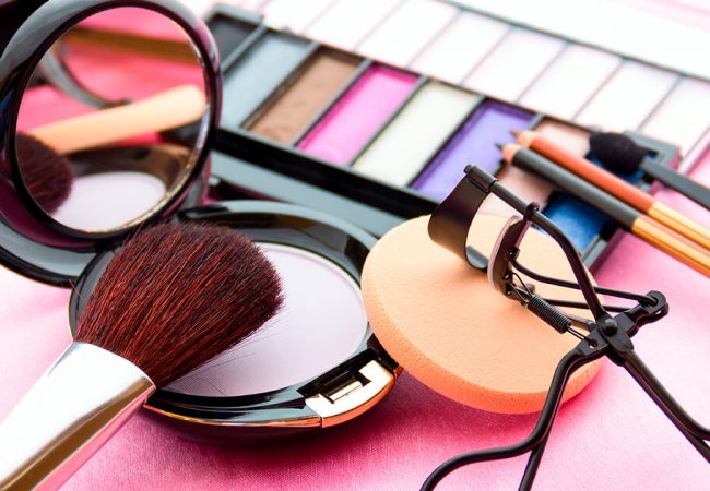Care sunt substanțele active din cosmetice?