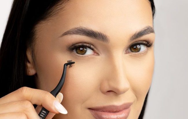 Nanolash Stick & Go Pre-Glued Lashes – Gene cluster unice pentru un styling ușor acasă